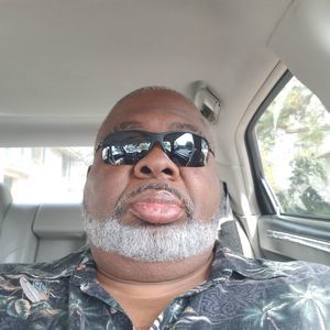 Meet your Posher, Douglas